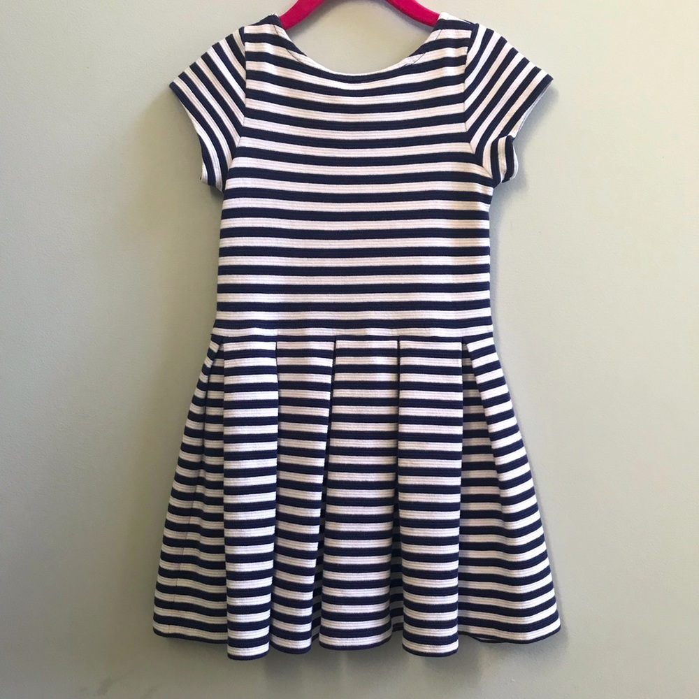 Ralph Lauren white and blue striped dress, size 5. - Picture 4 of 7